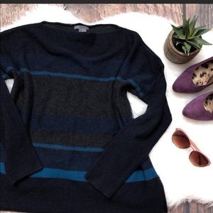 💙VINCE cashmere blue striped boatneck sweater